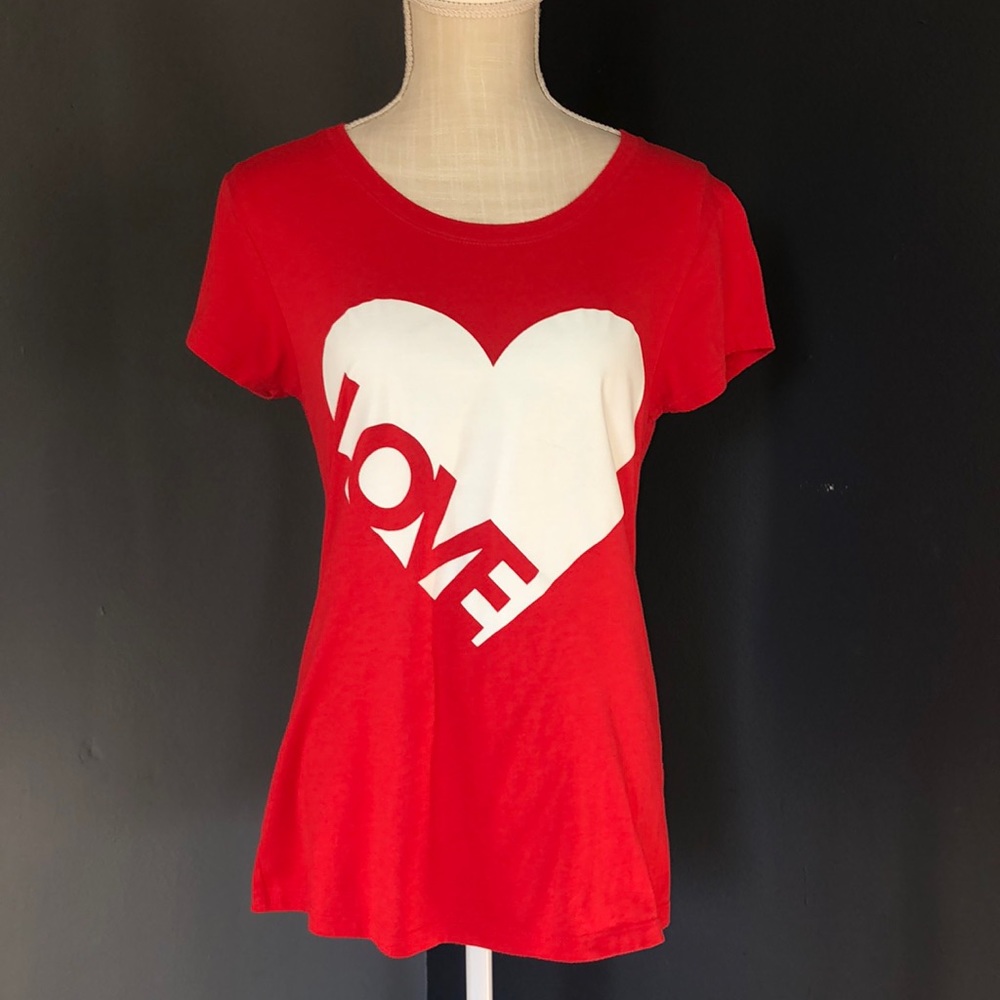 LOVE tee! ❤️